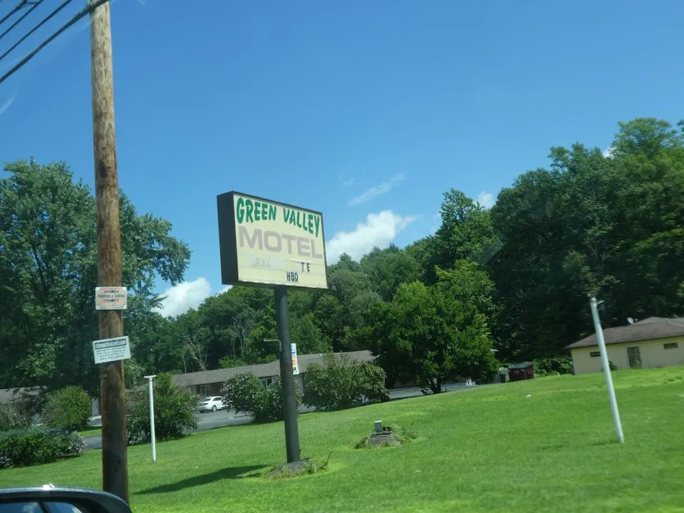 Green Valley Motel