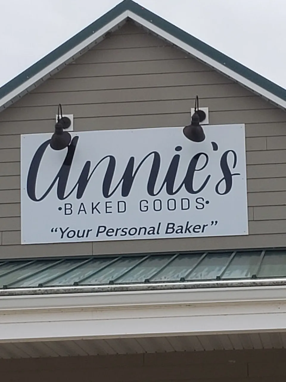Annie's Baked Goods
