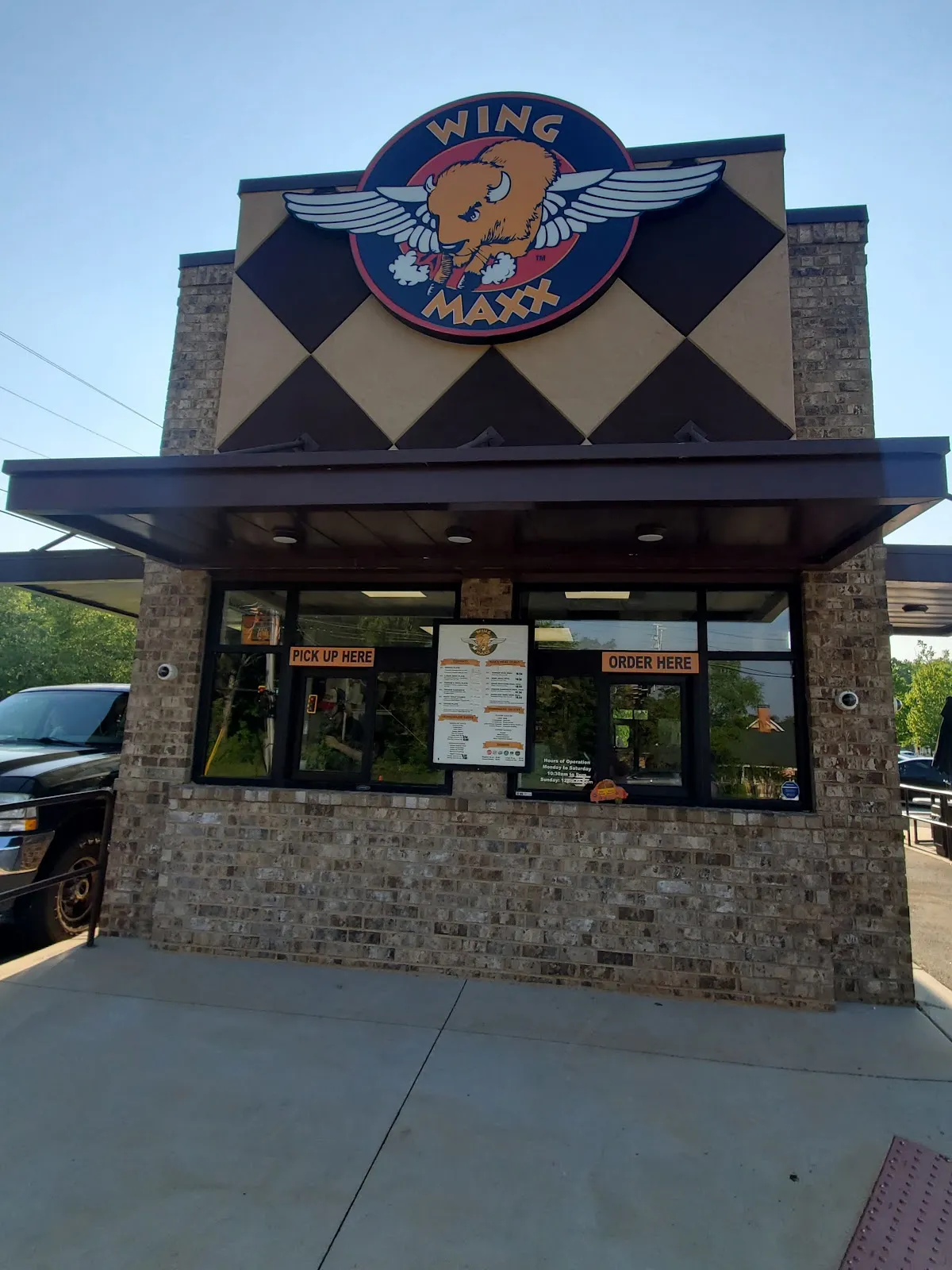 Wing Maxx of Lake Oconee