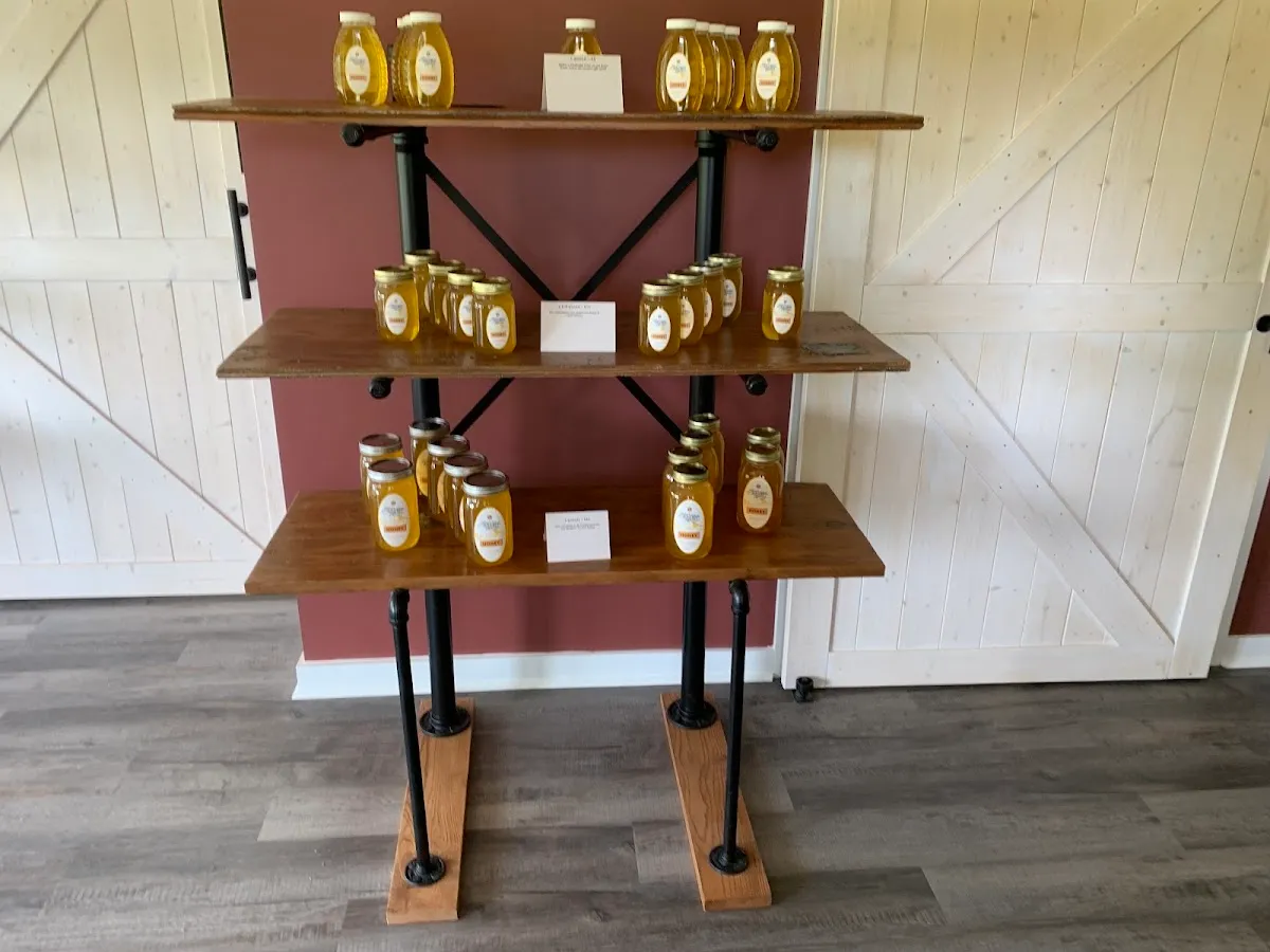 Sun Mountain Honey Store and Apiary