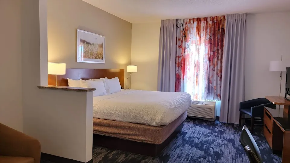 Fairfield by Marriott Inn & Suites Charleston North/Ashley Phosphate