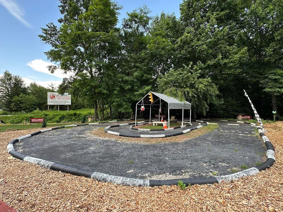 4 Seasons Putt-n-Play