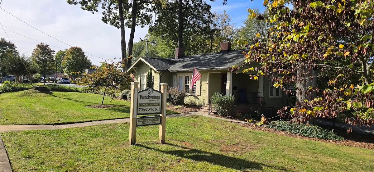 Headwaters Realty