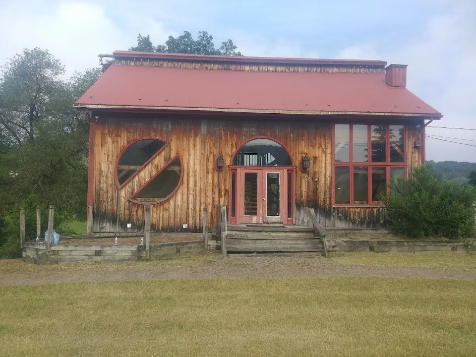 Sugar Loaf Arts And Crafts Village