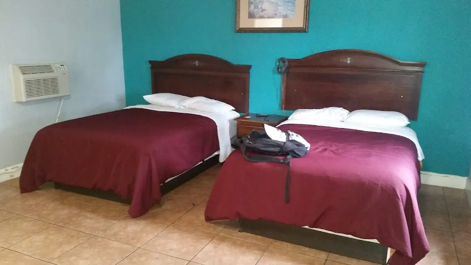 Paradise Inn