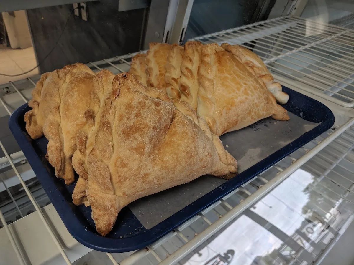 La Luna Bakery Panaderia