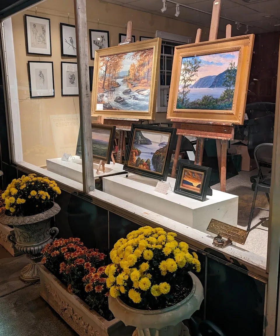 Hudson Valley Gallery
