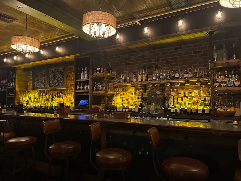 Repeal 33 Bar & Restaurant