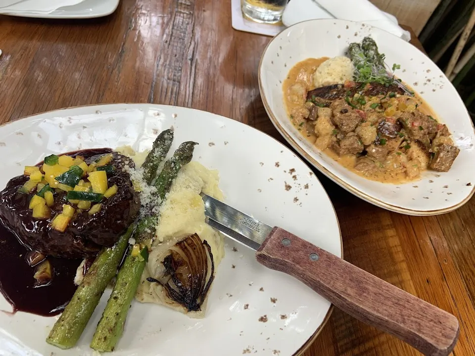 Third Wave Cafe & Wine Bar