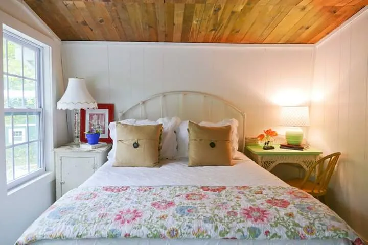 Lake Rabun Hotel & Fish Camp Cabins