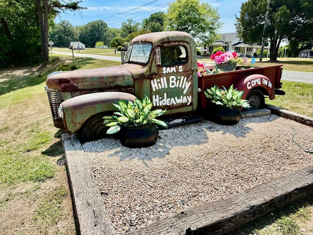 Hillbilly Hide-A-Way Restaurant