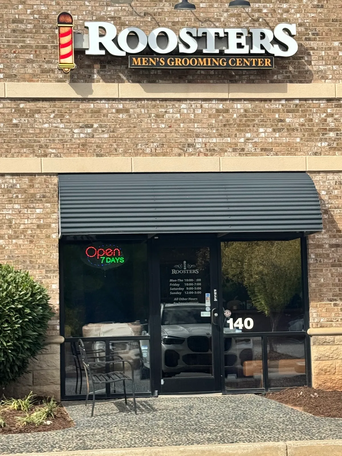 Roosters Men's Grooming Center