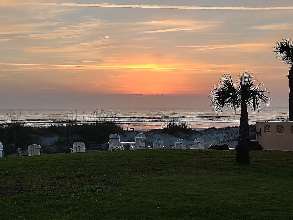 Holiday Cove North