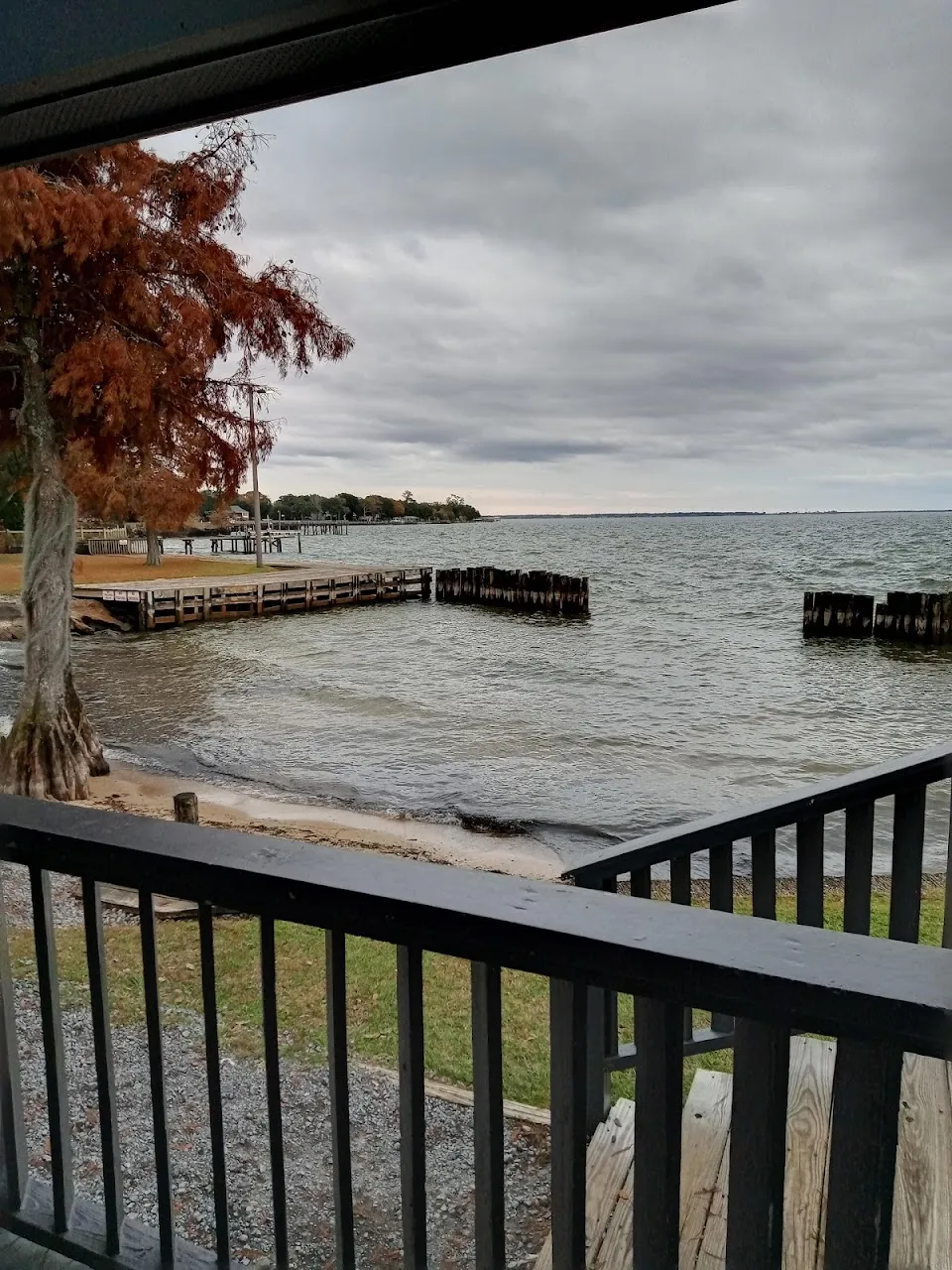 Watermark Bar & Grill