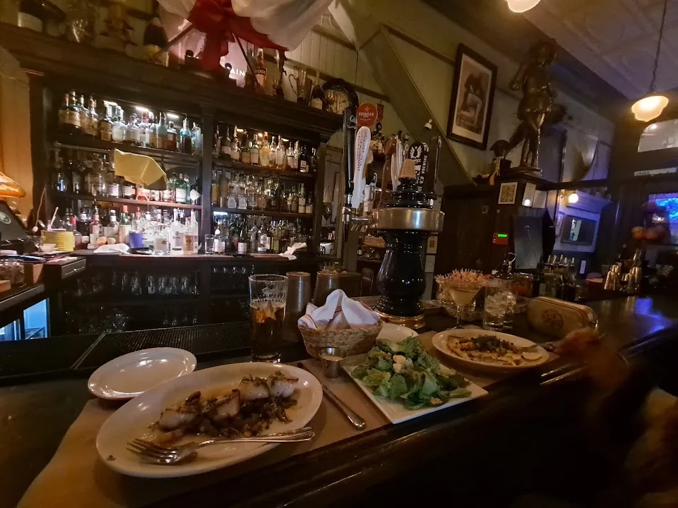 Circa 1875 Bistro