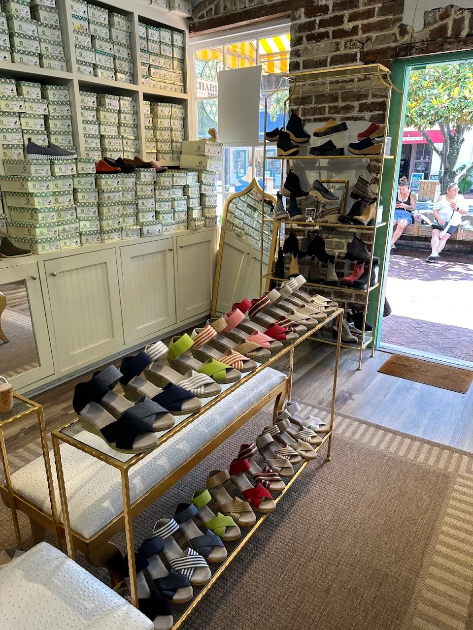 Charleston Shoe Co.