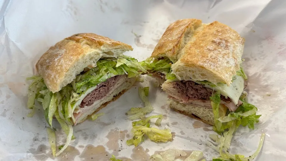 Manzano's Beachside Deli