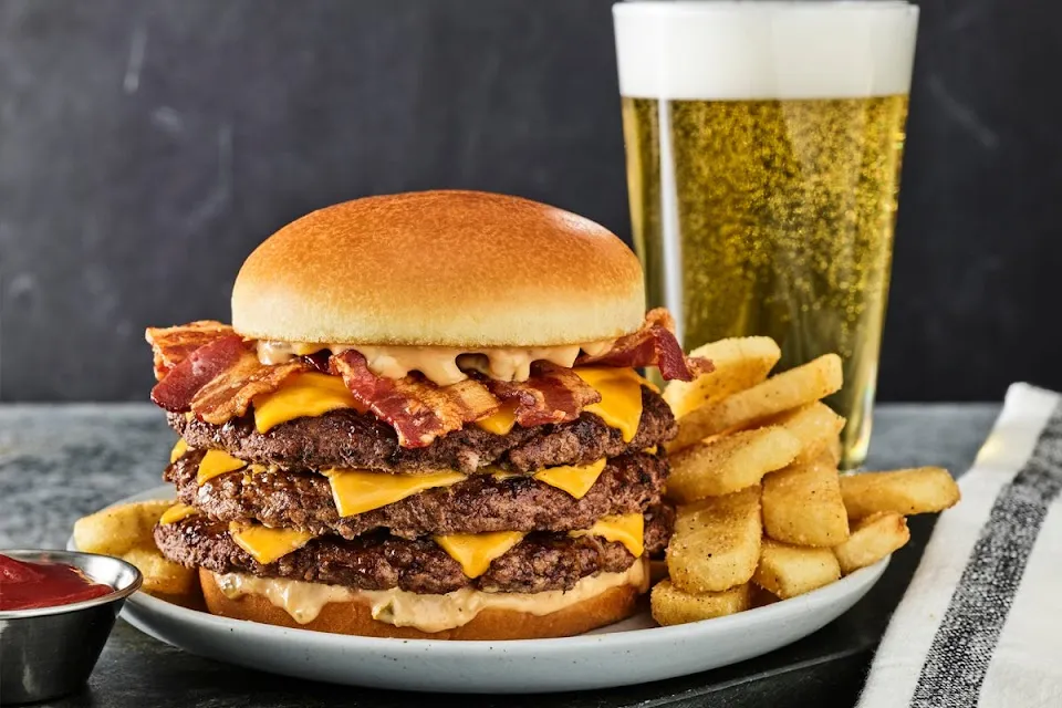 Red Robin Gourmet Burgers and Brews