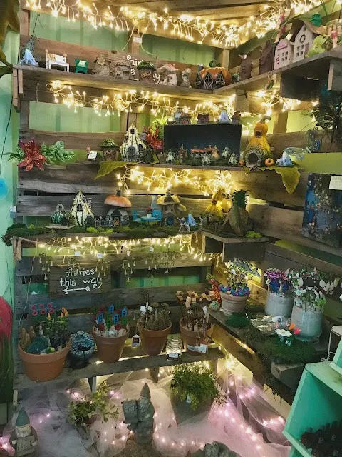 Savannah's Secret Gardens