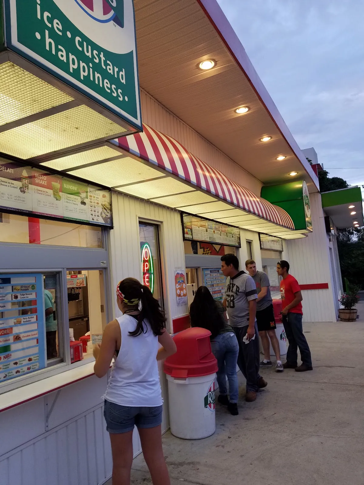 Rita's Italian Ice & Frozen Custard