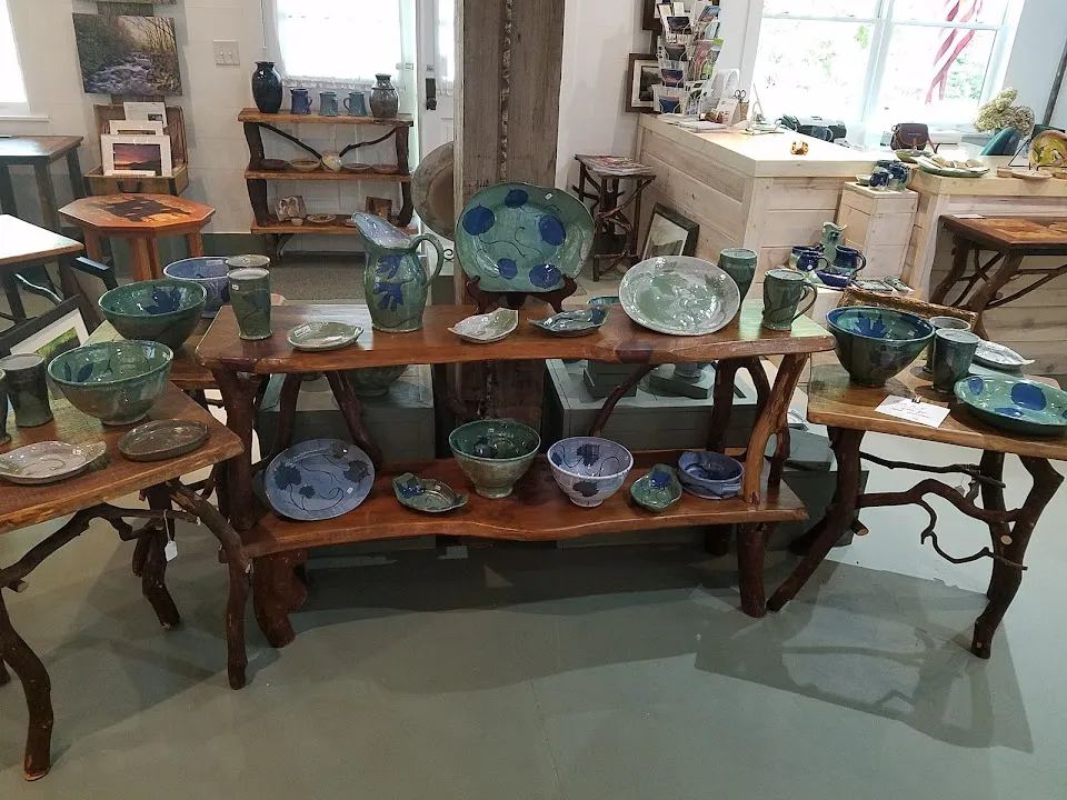 Lakemont Gallery