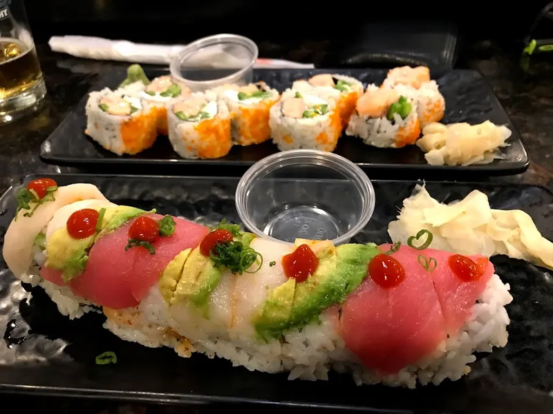 Sake Sushi Bar & Lounge