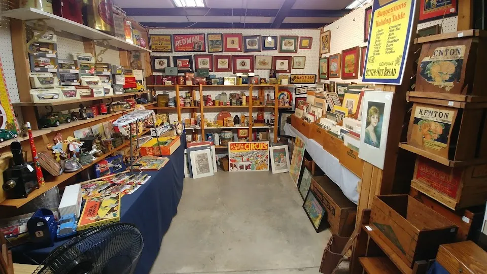 Bryant's Antique Mall