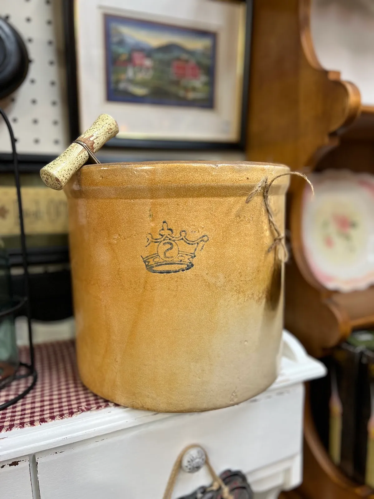 Ms. Rhonda's Antiques and More