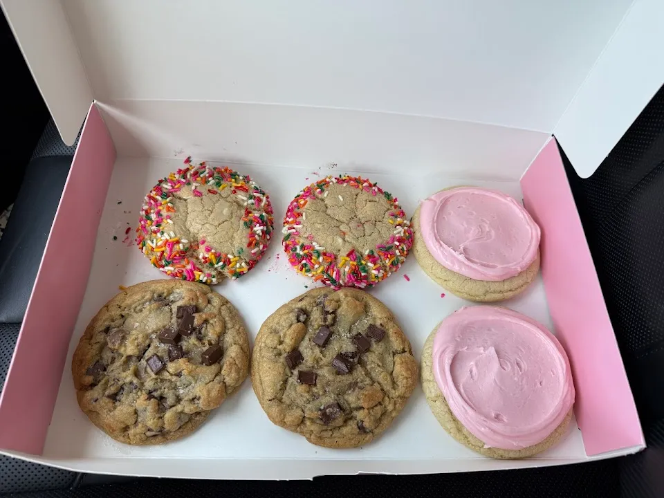 Crumbl Cookies