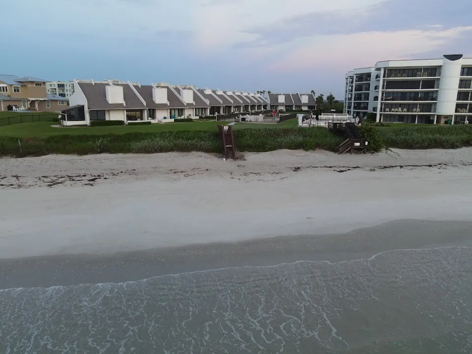 Seawinds Condominiums