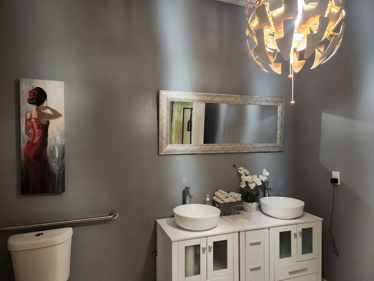 Essentials Massage & Facials of Springhill & Brooksville