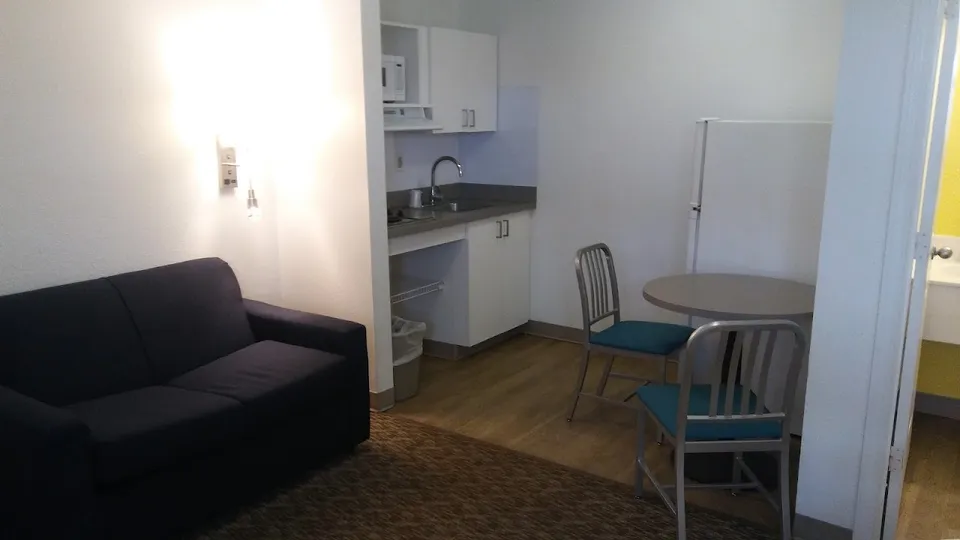 InTown Suites Extended Stay Savannah GA