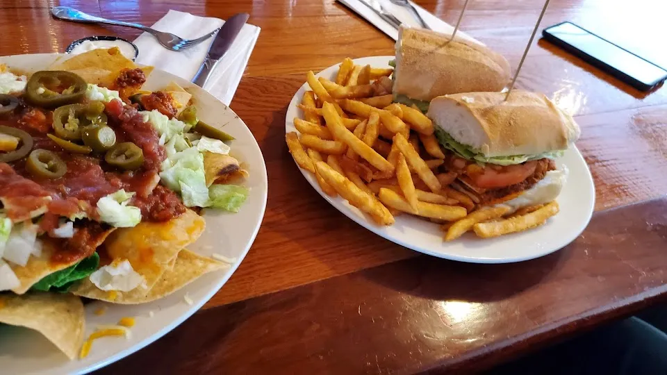 Highball Tavern