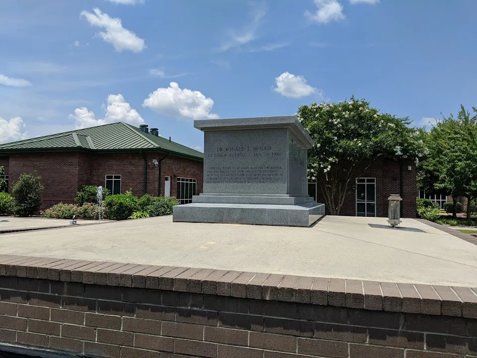 Ronald Mc Nair Life History Center