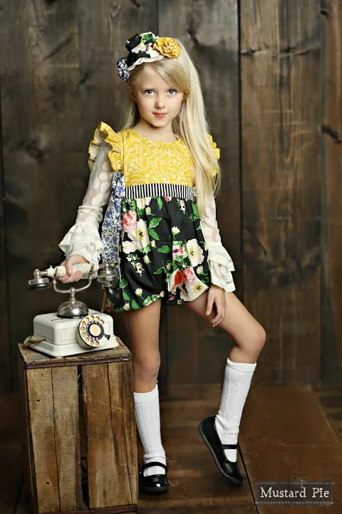 Zandy Zoos Clothes & Shoes LLC