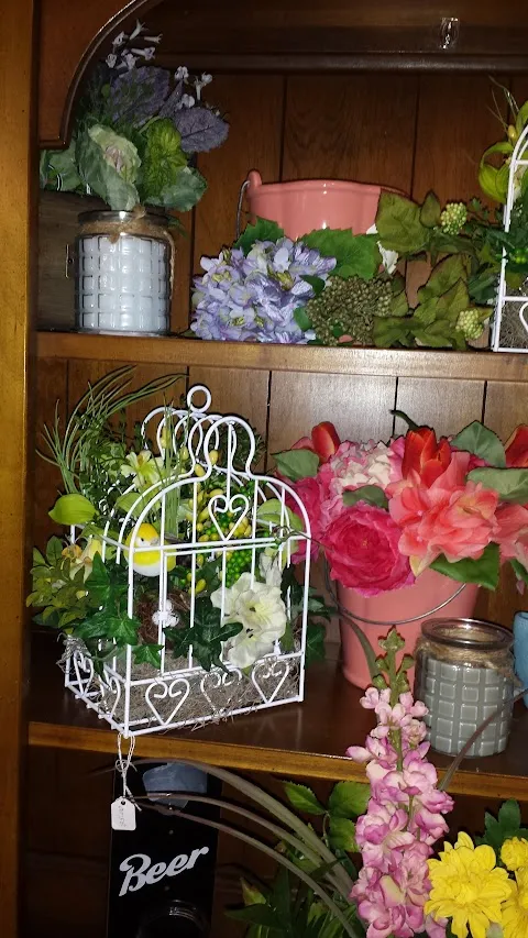 A Ring Around the Roses