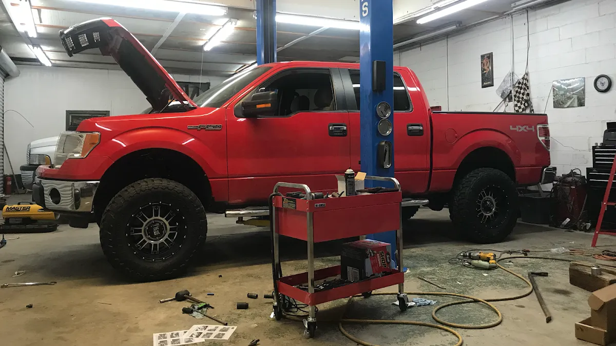 Wade’s Garage