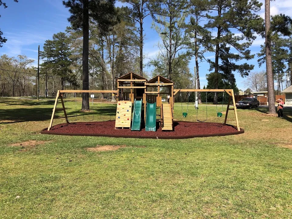 Crooked Creek Marina & Campgrounds