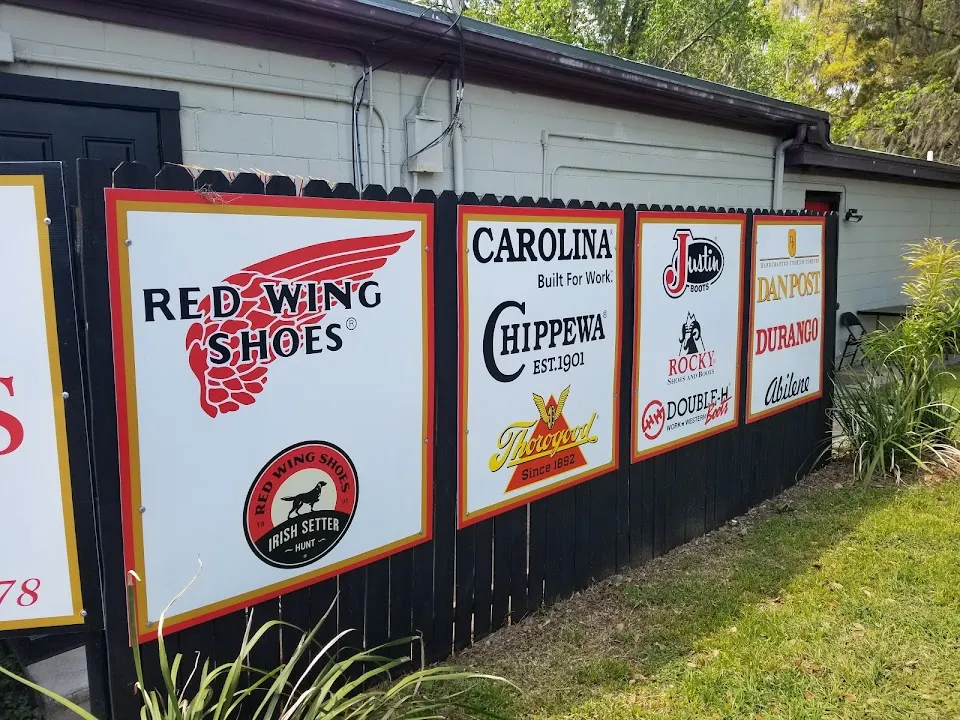 Larry's Shoe Repair