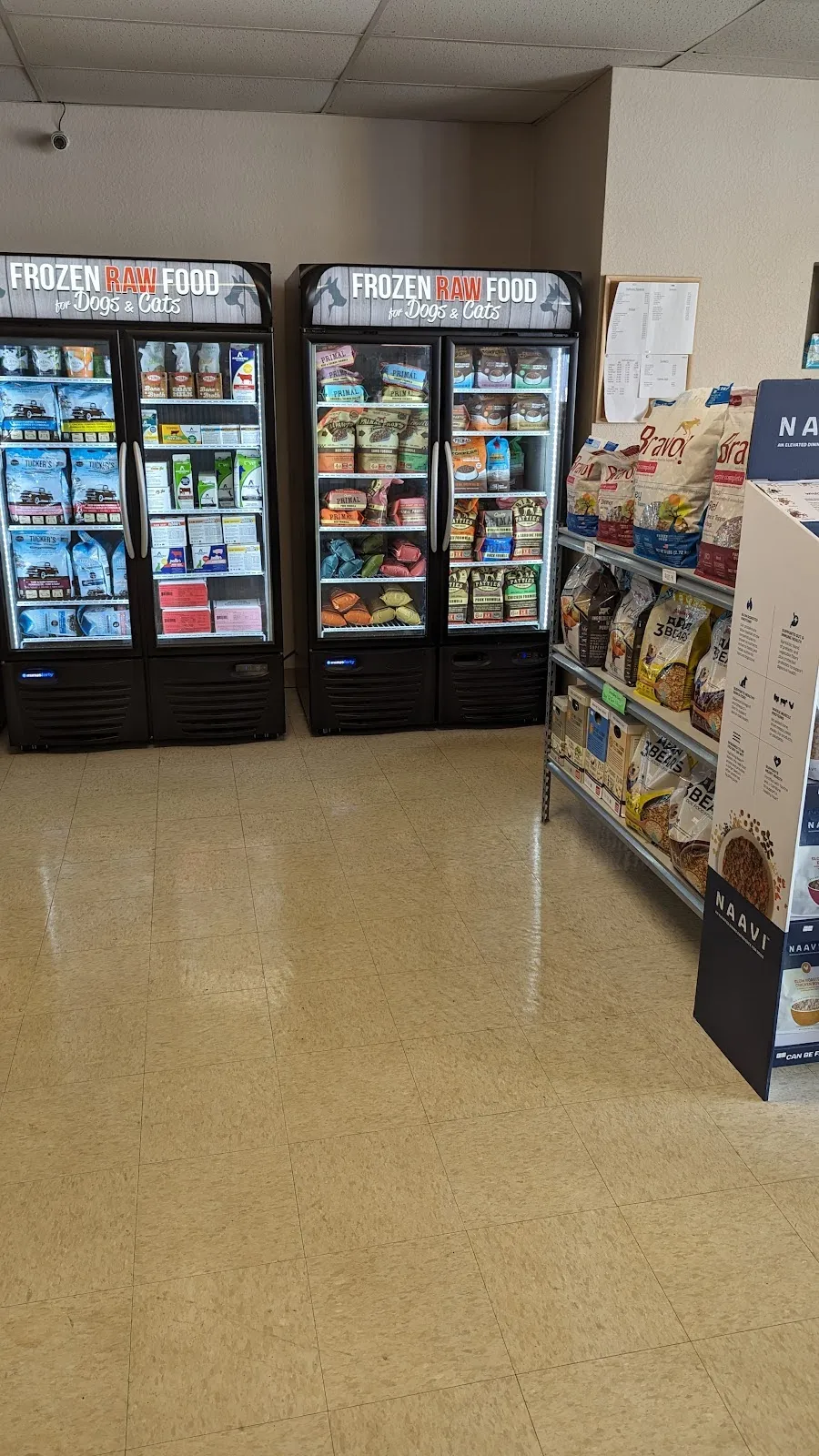 Happy Tails Pet Supply Outlet