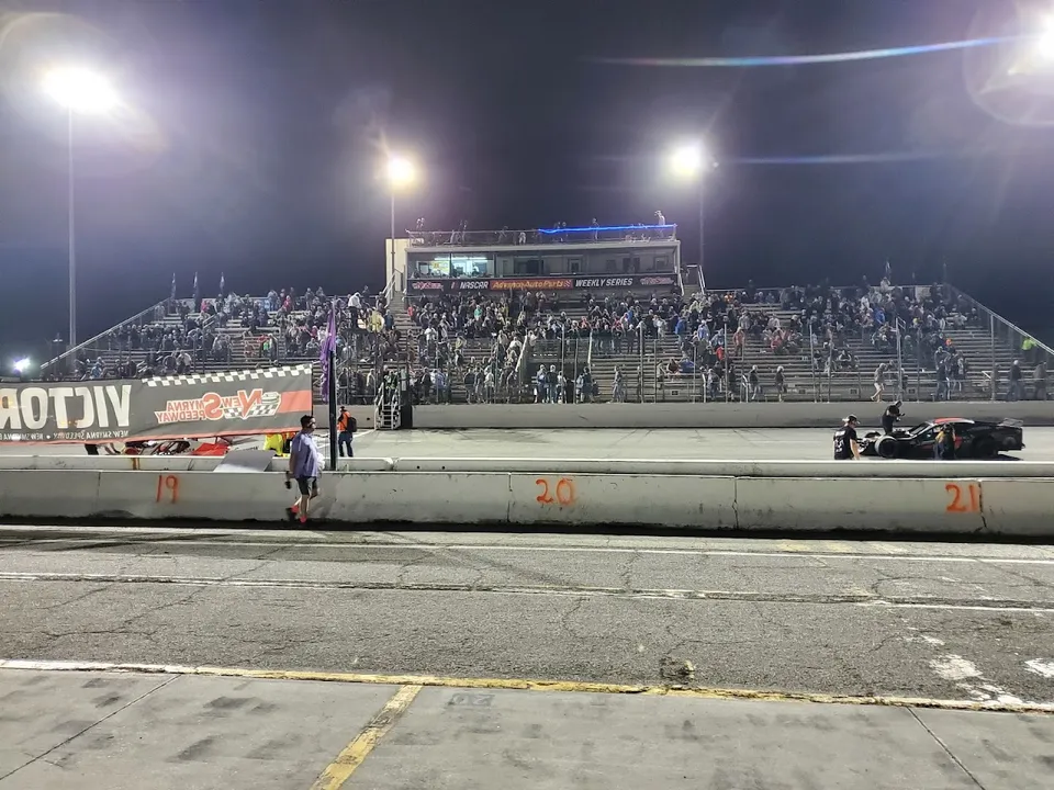 New Smyrna Speedway
