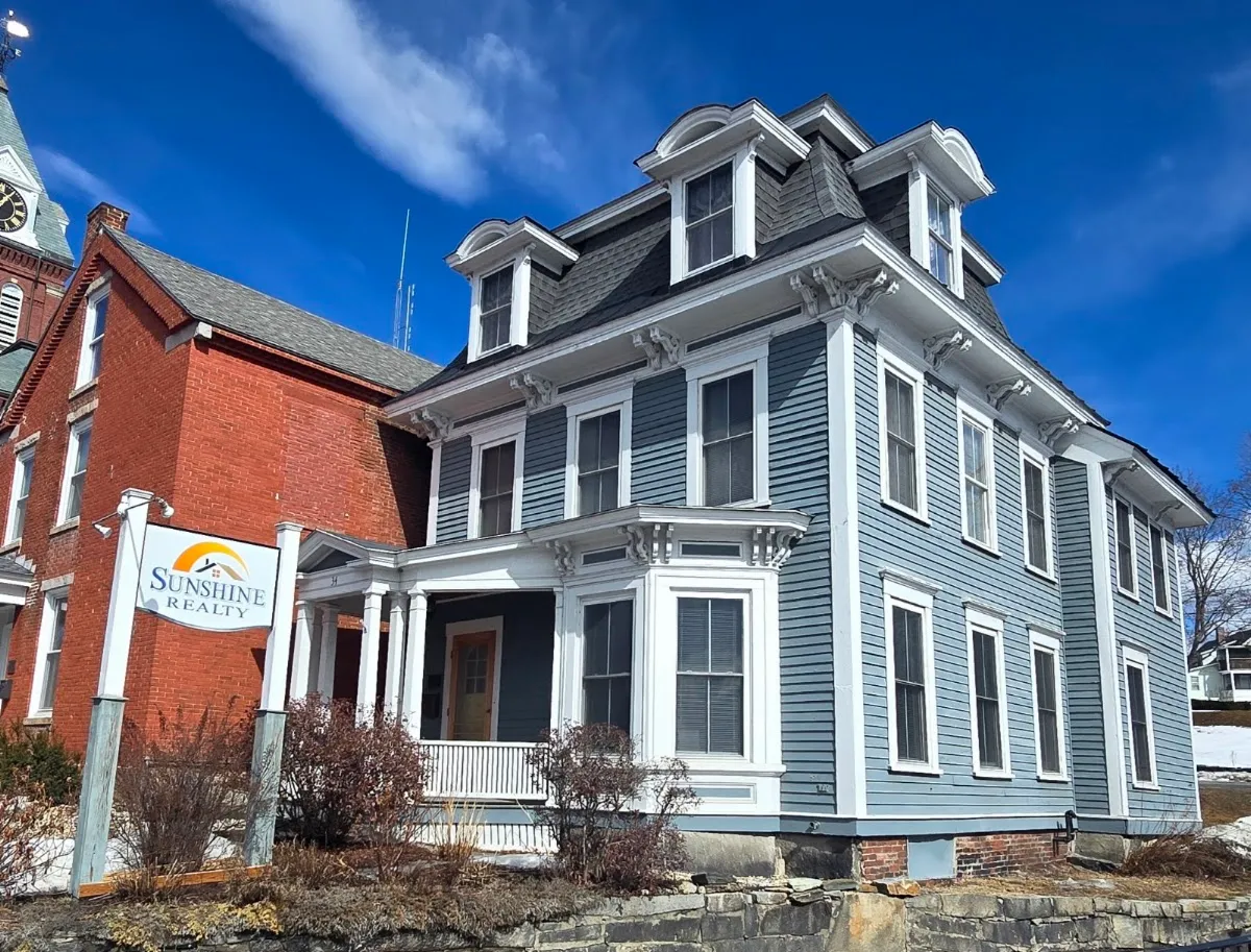 Sunshine Realty LLC