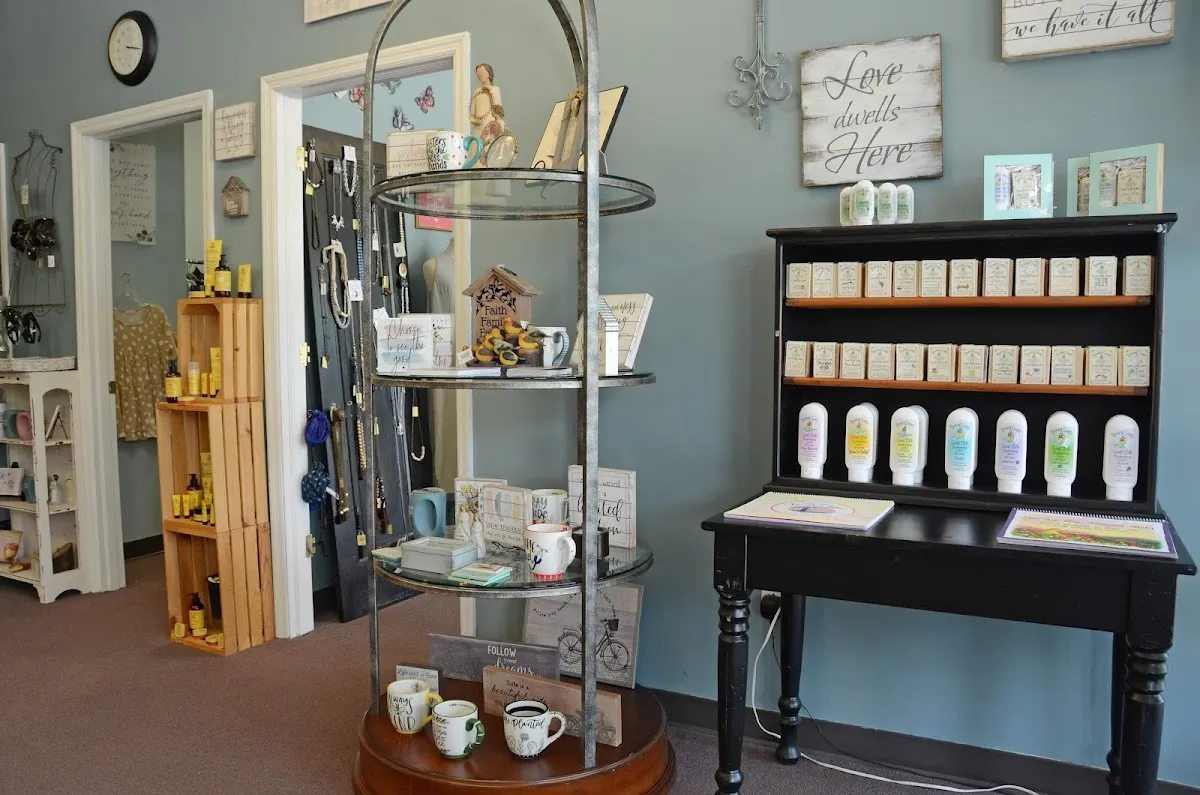 Home Sweet Home Gifts & Jalon's Boutique