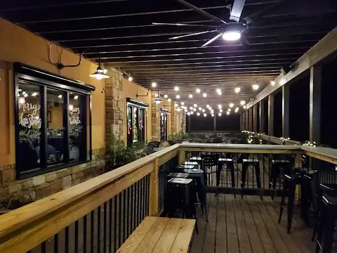 Mama G's Italian Restaurant