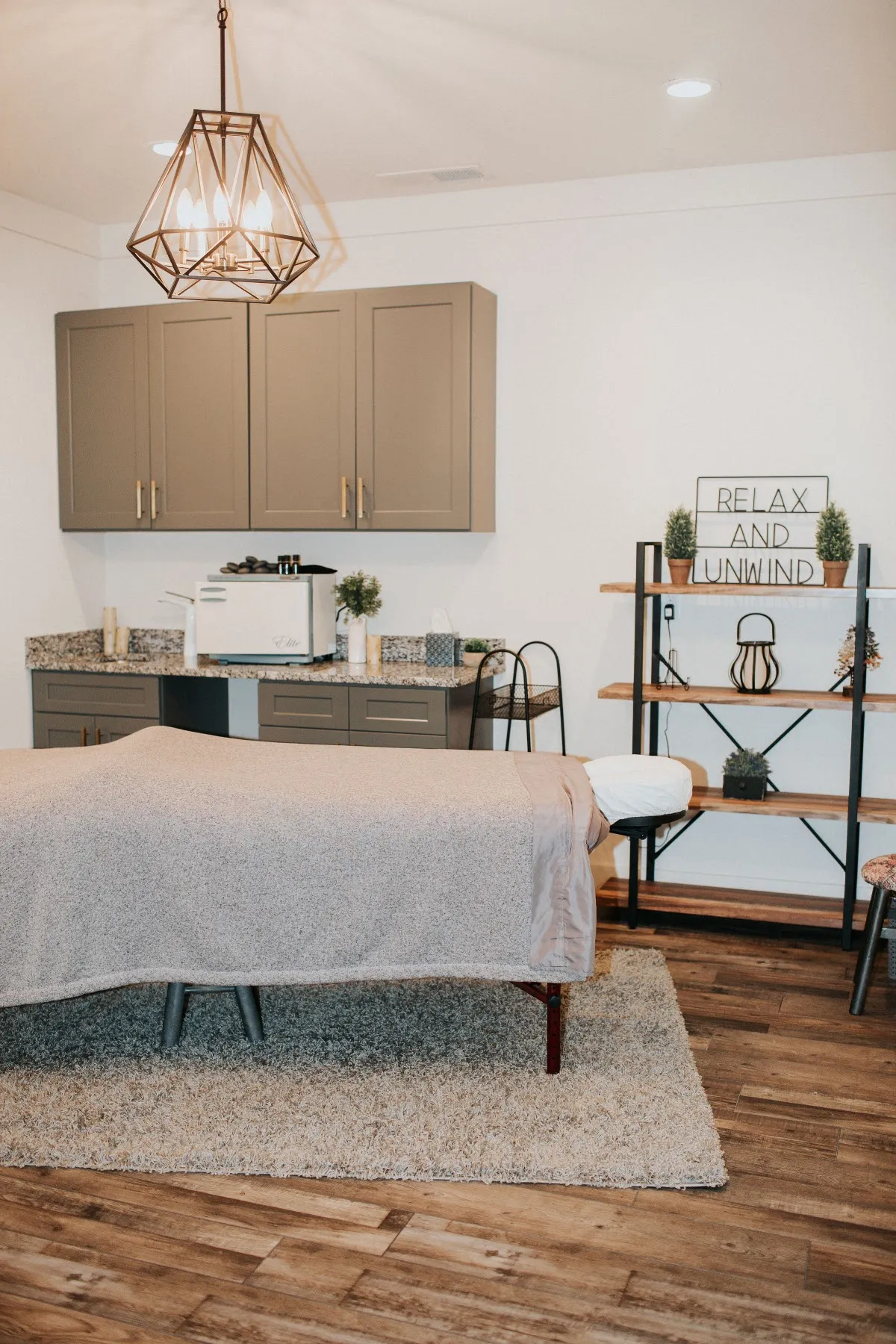 Pampered Beauty Bar + Spa