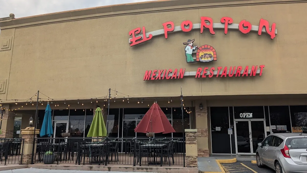 El Porton Mexican Restaurant