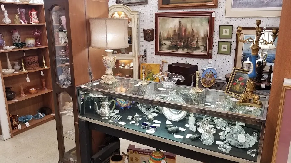 Tapley's Mercantile and Antiques