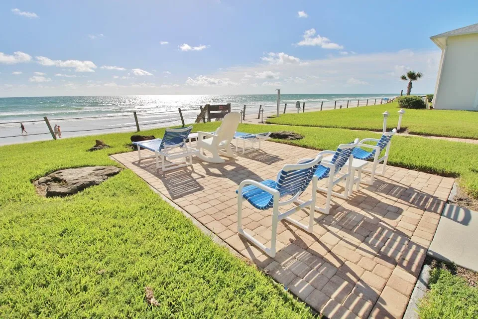 Colony Beach Club Vacation Rentals with Great Ocean Condos