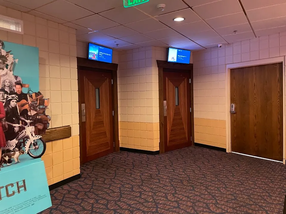 Pooler Cinemas