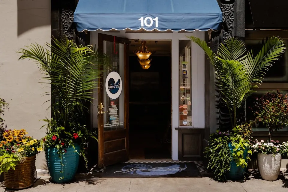 Spa Bleu